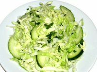 Салат капустный с огурцом