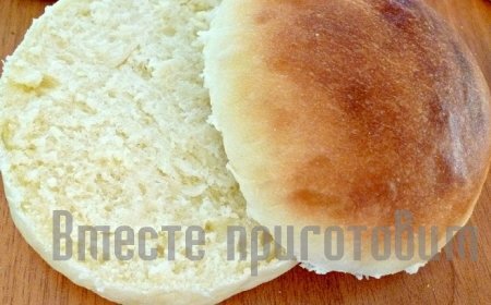Бутерброд с салом и сыром адыгейским