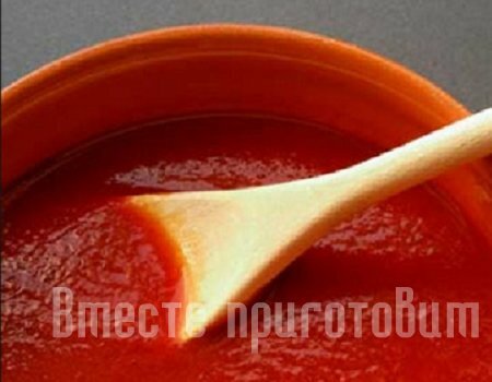 Кальмары в соусе томатном