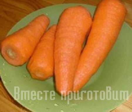 Салат с ветчиной и морковью